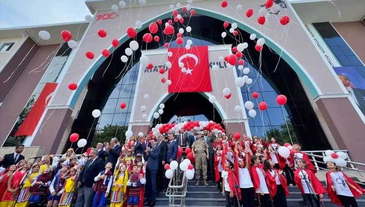 Adana, Mersin, Hatay ve Osmaniye’de Yeni Eğitim Öğretim Yılı Başladı